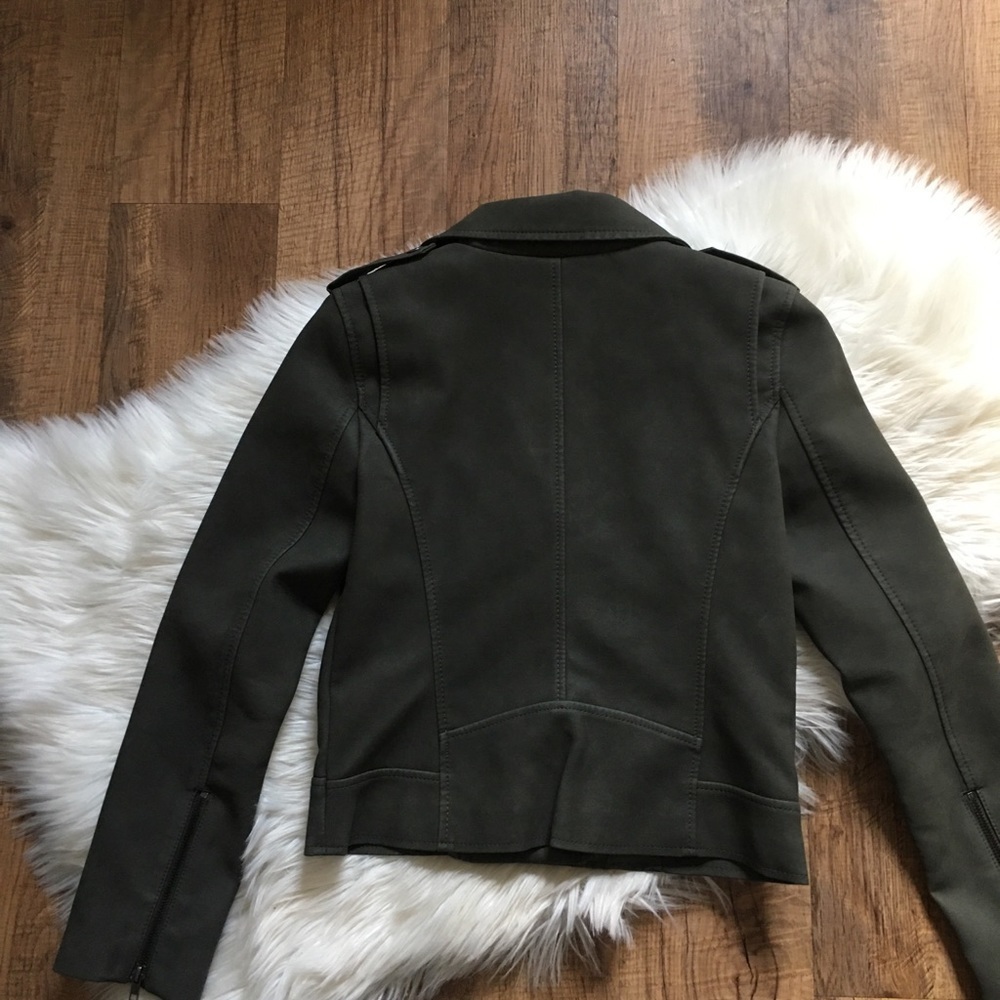 🌼BB Dakota Vegan leather jacket🌼 - Picture 7 of 8